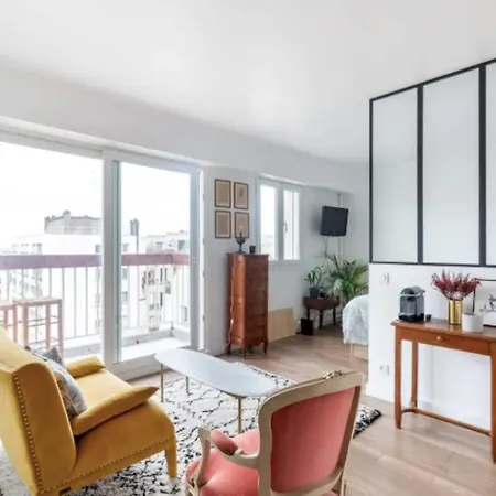Very Well Equipped Studio Close To Montmartre Apartment Paris